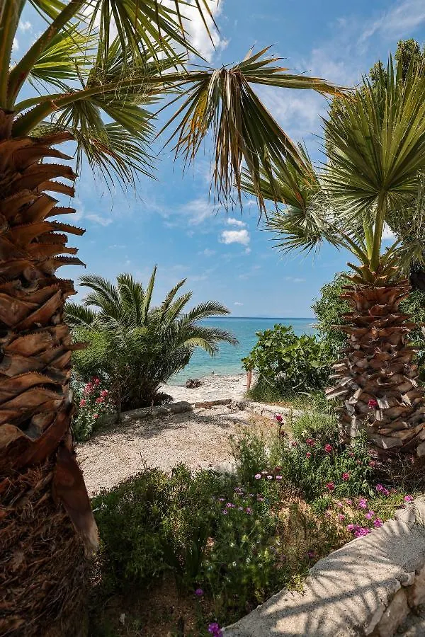 Chill 4 Real Sea View Mandre Apartment