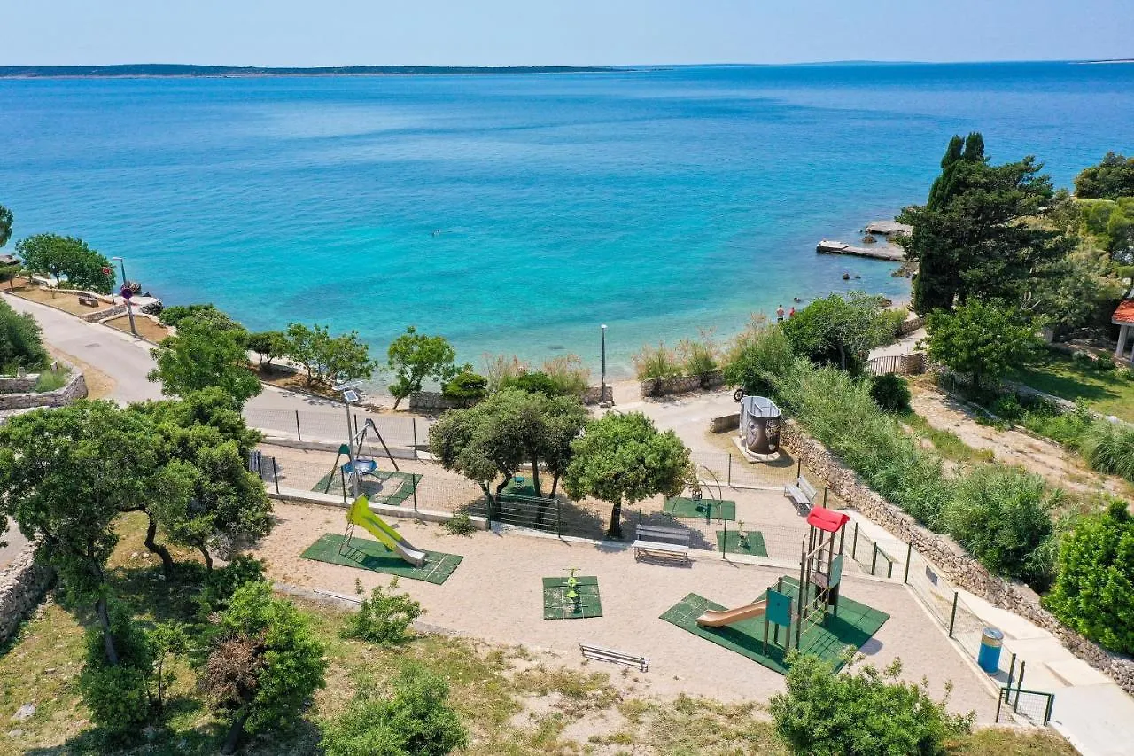 Chill 4 Real Sea View Mandre Apartment 0*,